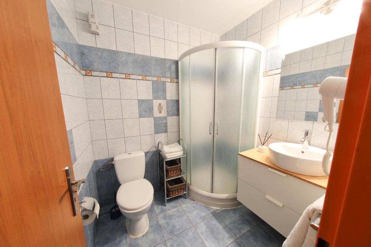 Penzion Modul Наместово Экстерьер фото